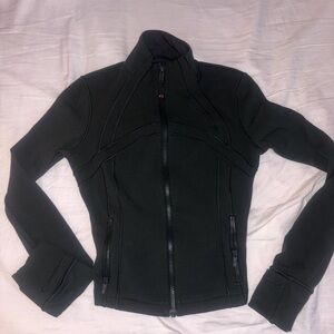 Lululemon Define Cropped Nulu Jacket Forest green